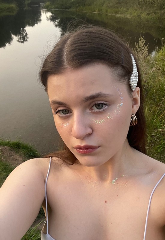 Varia • 25 • Russie