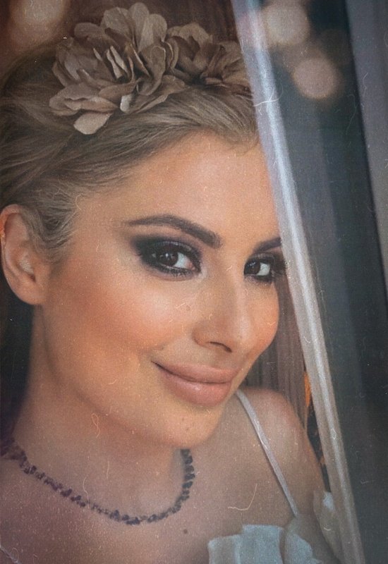 Sofia • 49 • France