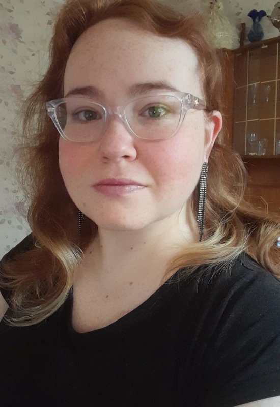 Alexandra • 32 • Estonie