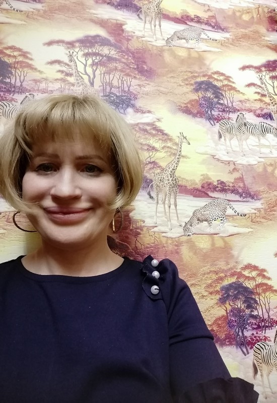 Victoria  • 47 • Russia