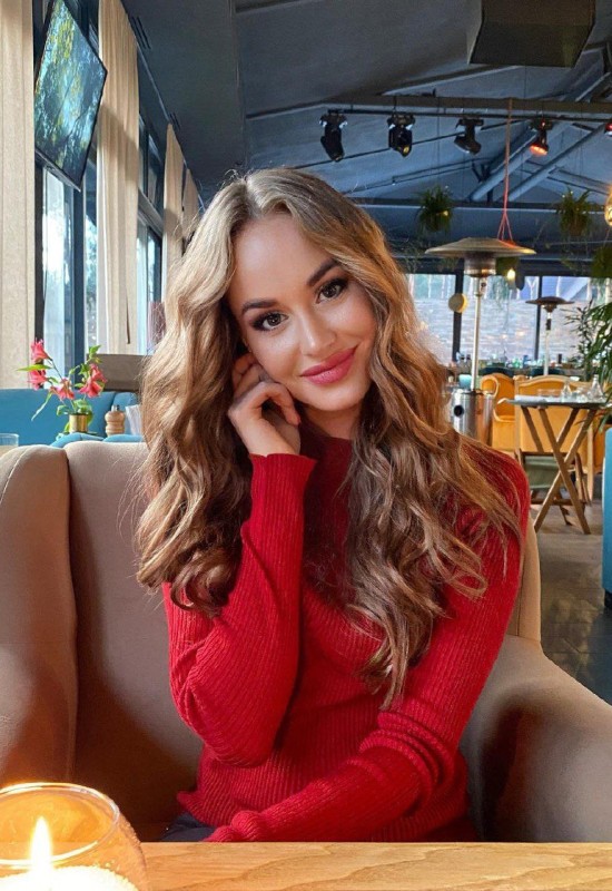 Elizabeta • 35 • Україна