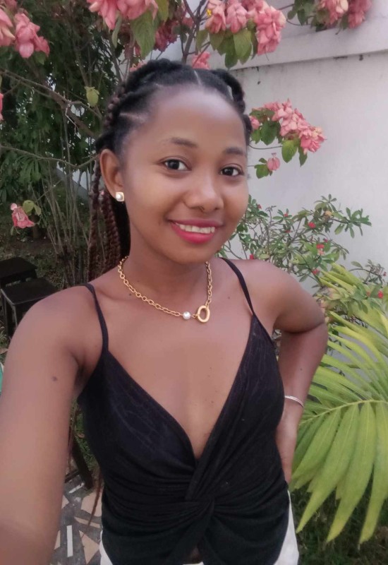 Sabrina • 30 • Madagascar
