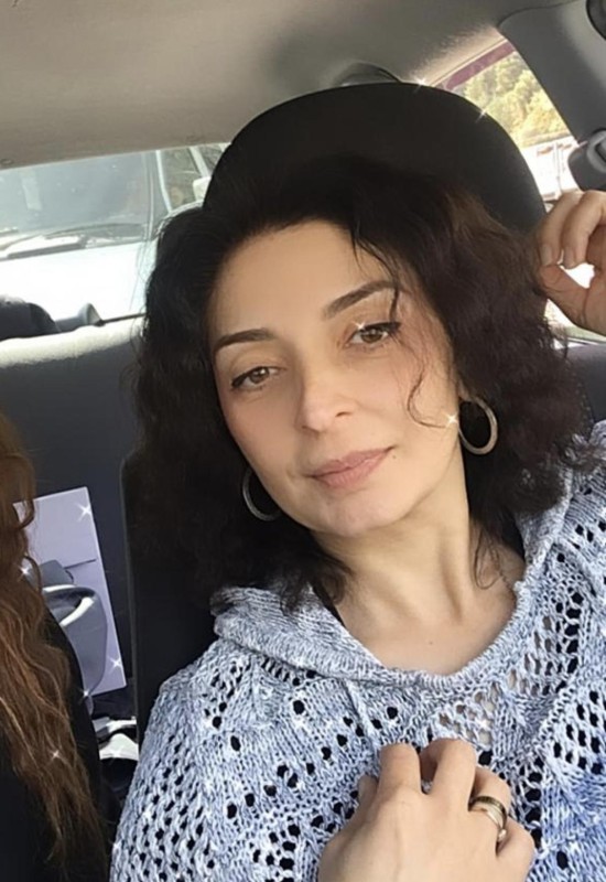 Irina • 50 • Russia