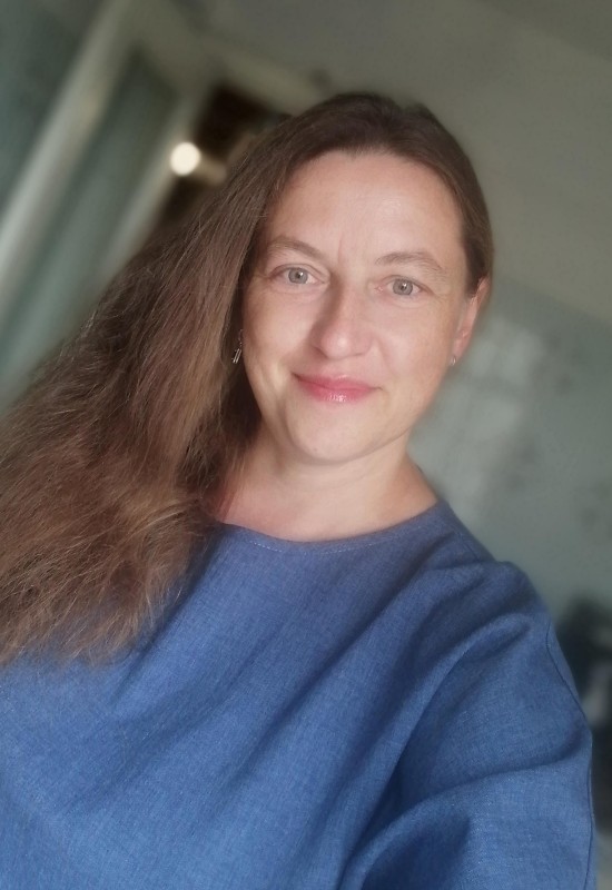 Tatiana • 49 • Росія