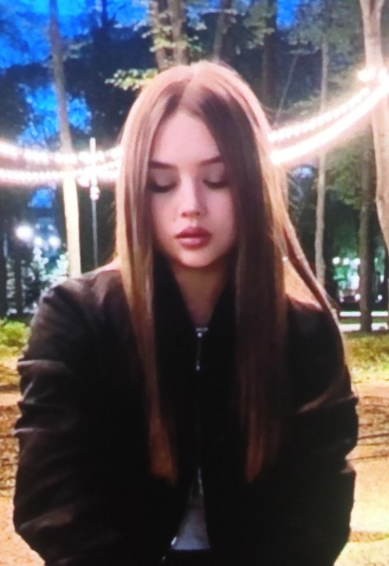 Lisa • 25 • Russie