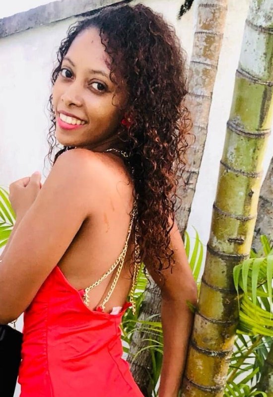 Tatiana • 27 • France