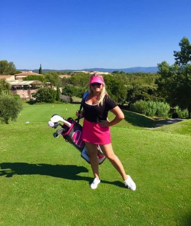 Anna, 44