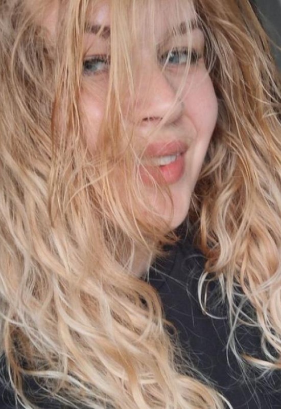 Eva • 26 • Russie