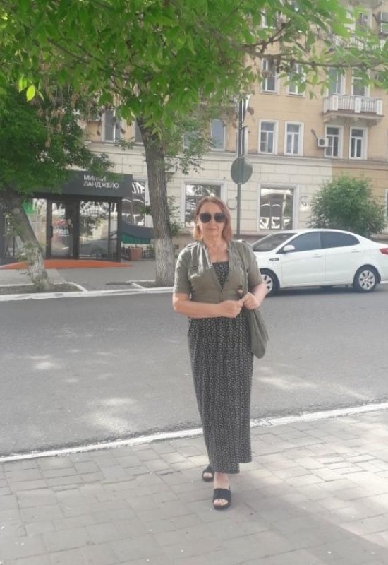 Galina • 68 • Russia