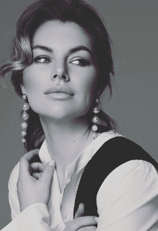 Elena • 38 • Ukraine