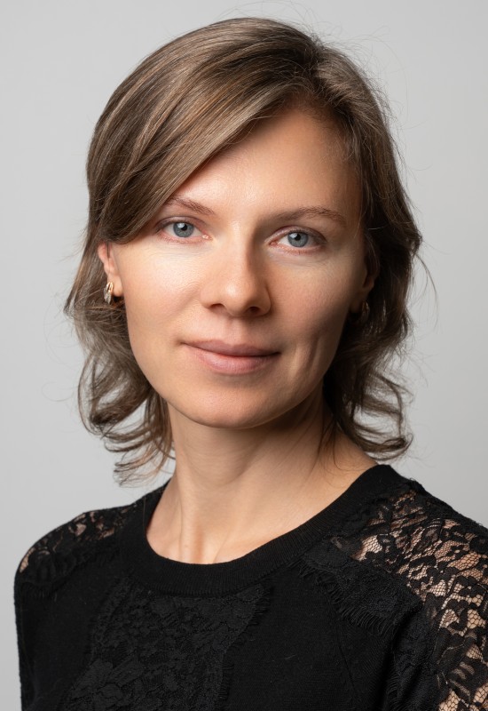 Tatiana • 43 • Russia