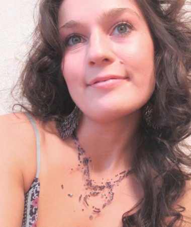 Alla, 39