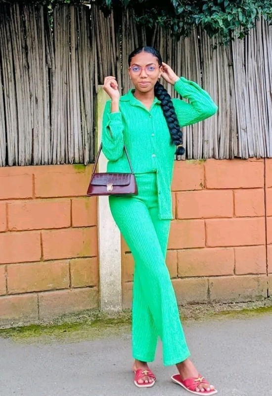 Urcilla • 26 • Madagascar