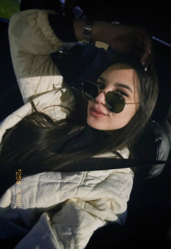 Anyushka • 25 • Ukraine