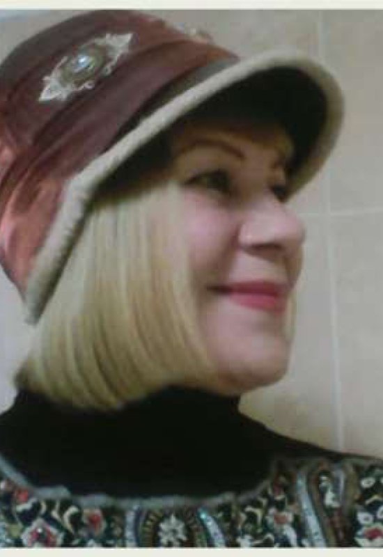 Karelina • 65 • Russie