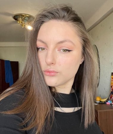 Victoria, 27
