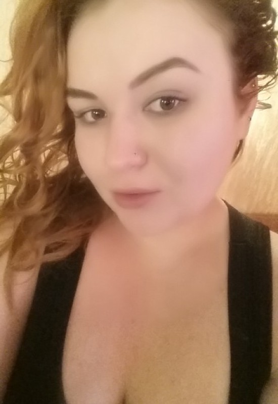 Katia • 31 • Russia