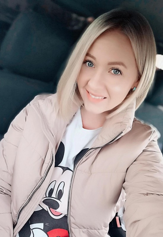 Nasti • 41 • Russia