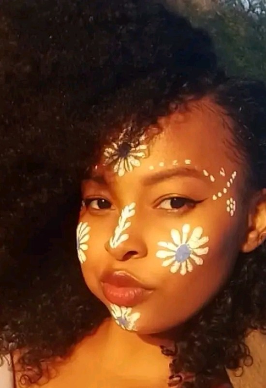 Annicha • 23 • Madagascar