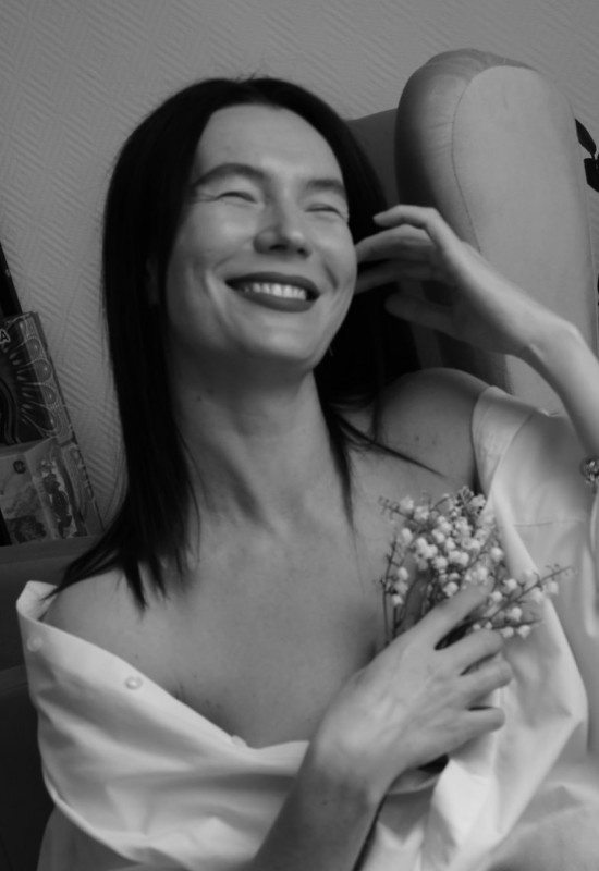 Olga • 42 • Россия