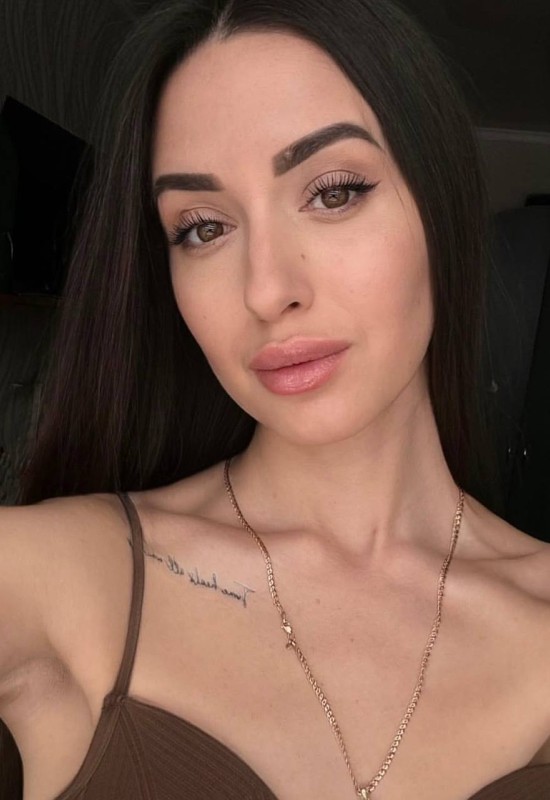 Elena • 37 • Ukraine