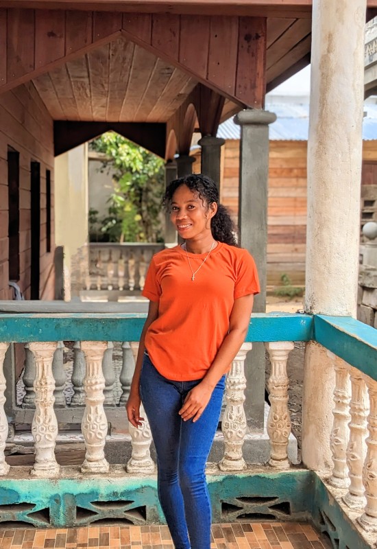 Jennie • 26 • Madagascar