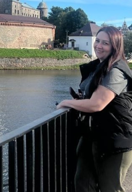 Marina • 43 • Russie