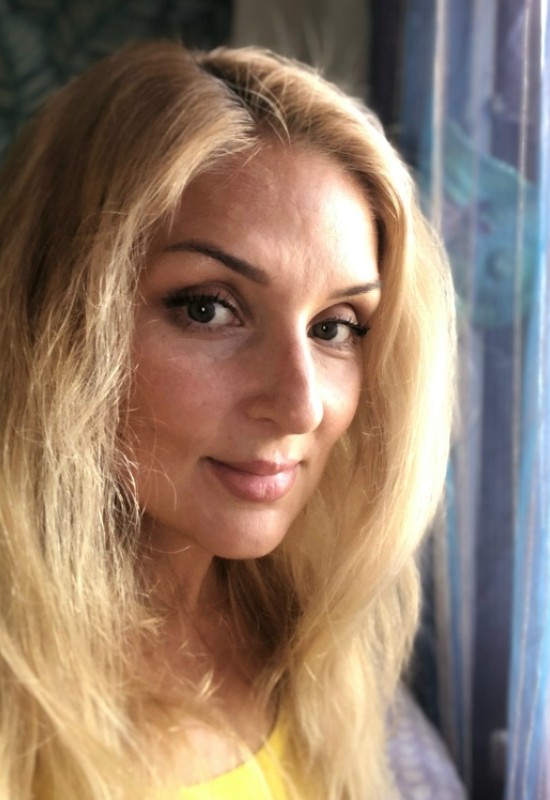 Irina • 49 • Russia