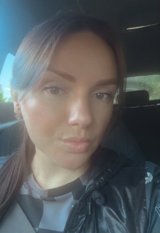 Elena • 42 • Russie