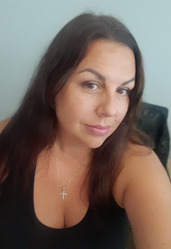 Ekaterina • 43 • Russie