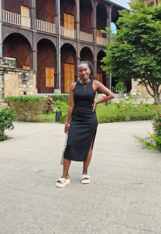 Marie • 38 • Madagascar