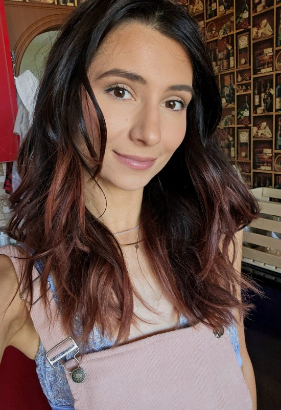 Ananasik • 26 • Russia