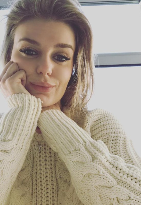 Inna • 36 • Ukraine