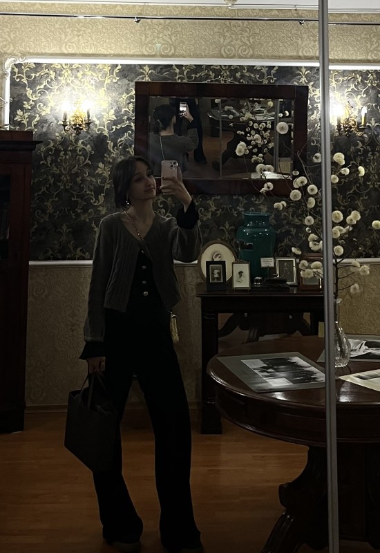 Anastasia • 26 • Россия