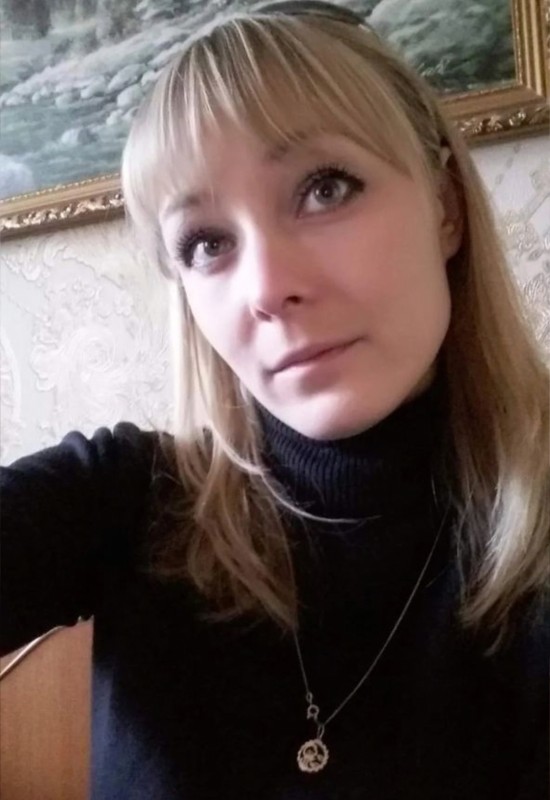 Irina • 39 • Russie