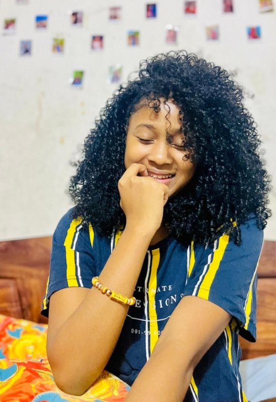 Franceline • 22 • Madagascar