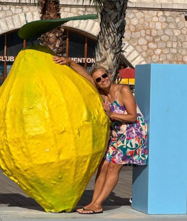 Irina, 53