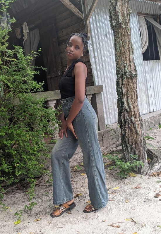 Erica • 28 • Madagascar