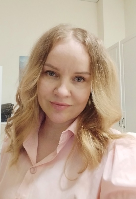 Natalia • 43 • Россия