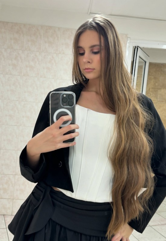 Yulia • 21 • Belarus