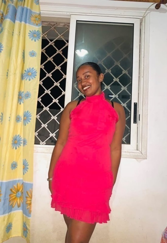 Taniah • 24 • Madagascar