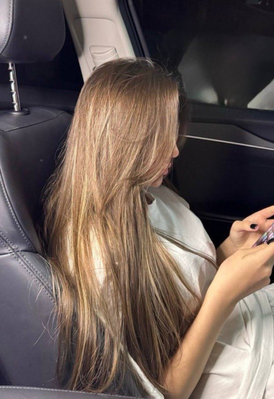 Maria • 23 • Russia