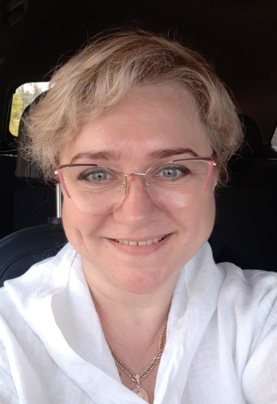 Maria  • 52 • Russia