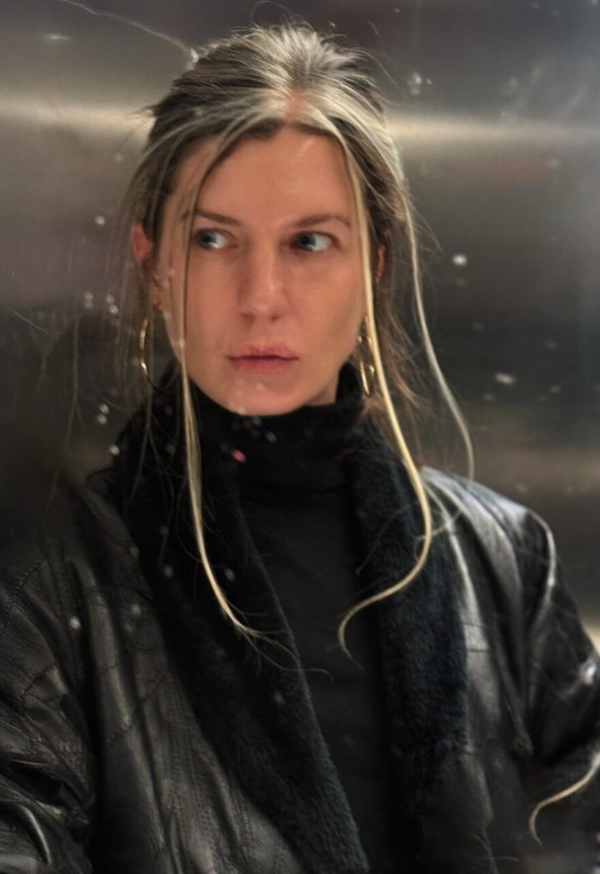 Masha • 35 • Germany