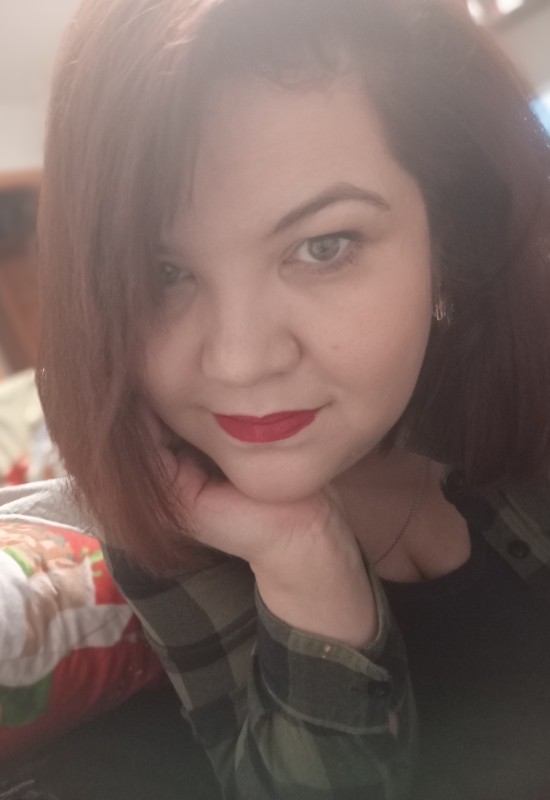 Natalia • 36 • Russia