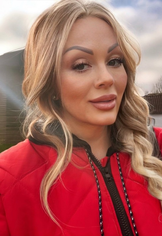 Milanochka  • 49 • Danemark