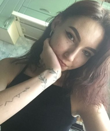 Olesya, 22