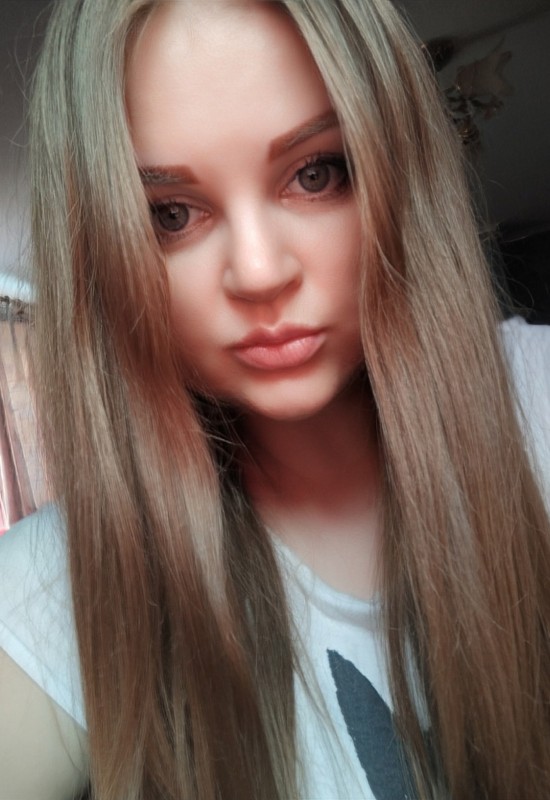 Vladislava • 31 • Україна