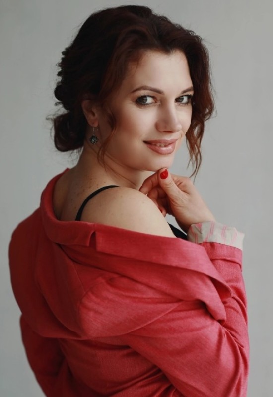 Svetlana • 47 • Ukraine