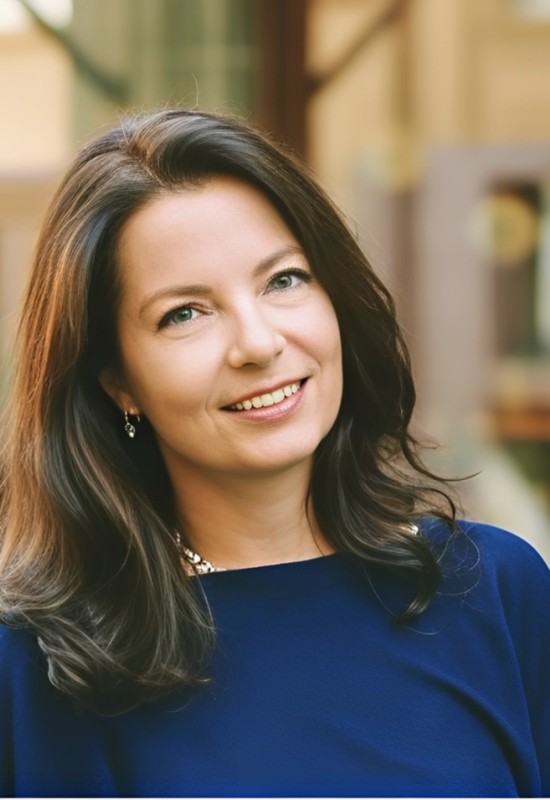 Irina • 46 • Biélorussie